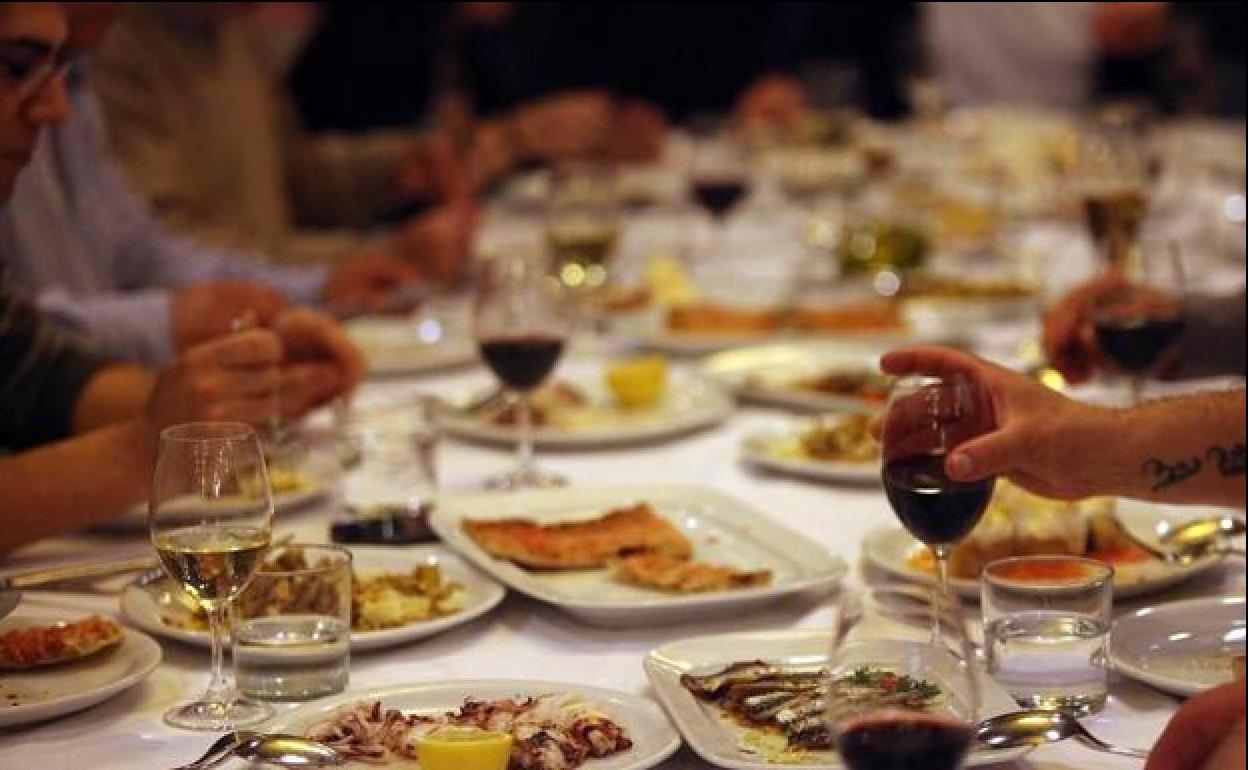 Coronavirus Andalucía: Aumentan las cancelaciones de las cenas de Navidad «de un día para otro» debido al Covid