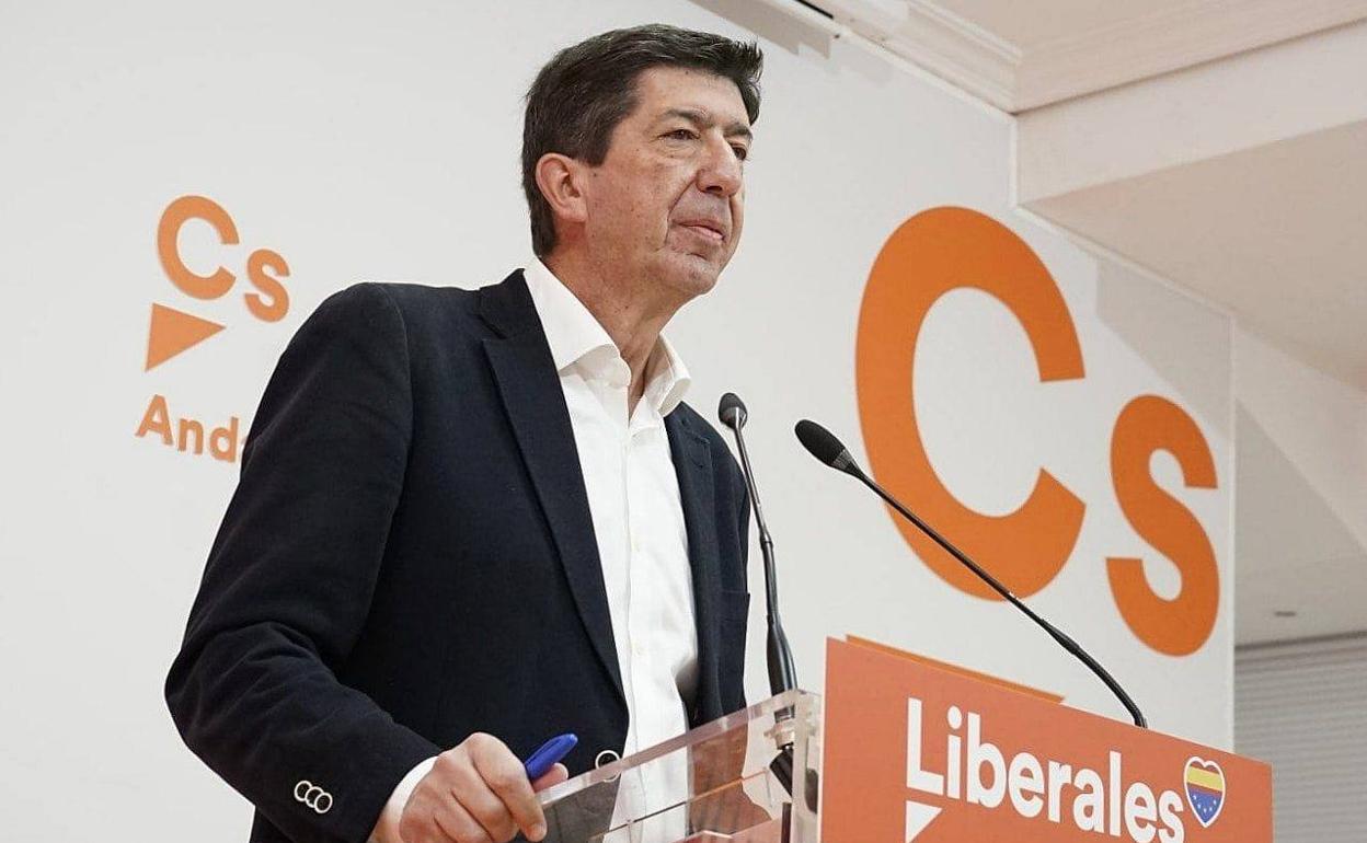 Juan Marín, esta mañana en la sede regional de Ciudadanos.