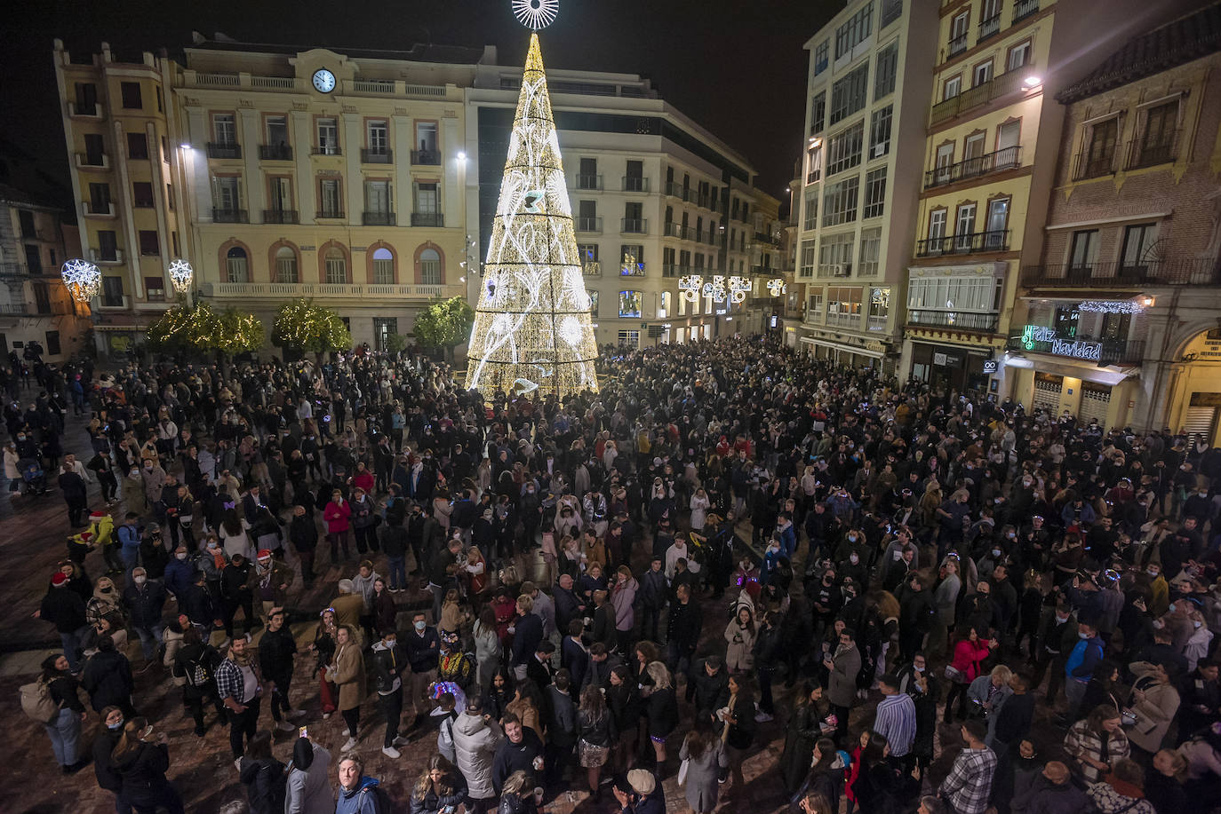 Fotos: Una Nochevieja malagueña marcada por Ómicron: así despidió Málaga el 2021