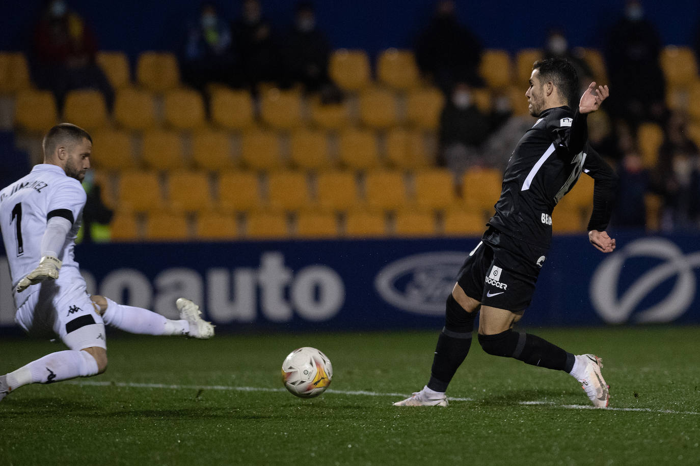 El Málaga abrió el marcador en la recta final del partido 