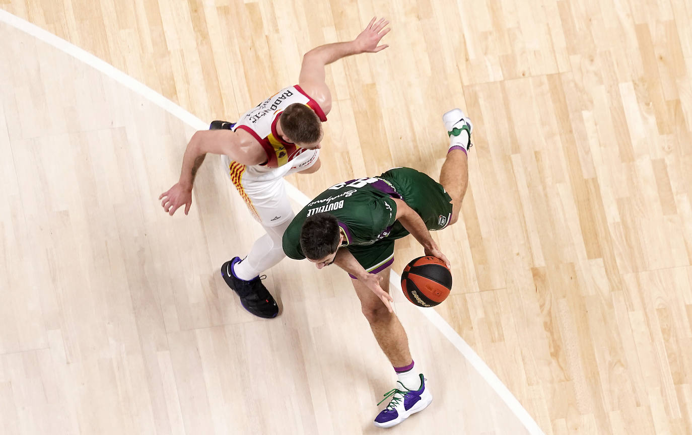 El Unicaja fue superior al Zaragoza en un encuentro con escaso público en el Carpena 