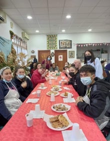 Imagen secundaria 2 - Encuentros intergeneracionales en Villanueva del Trabuco.