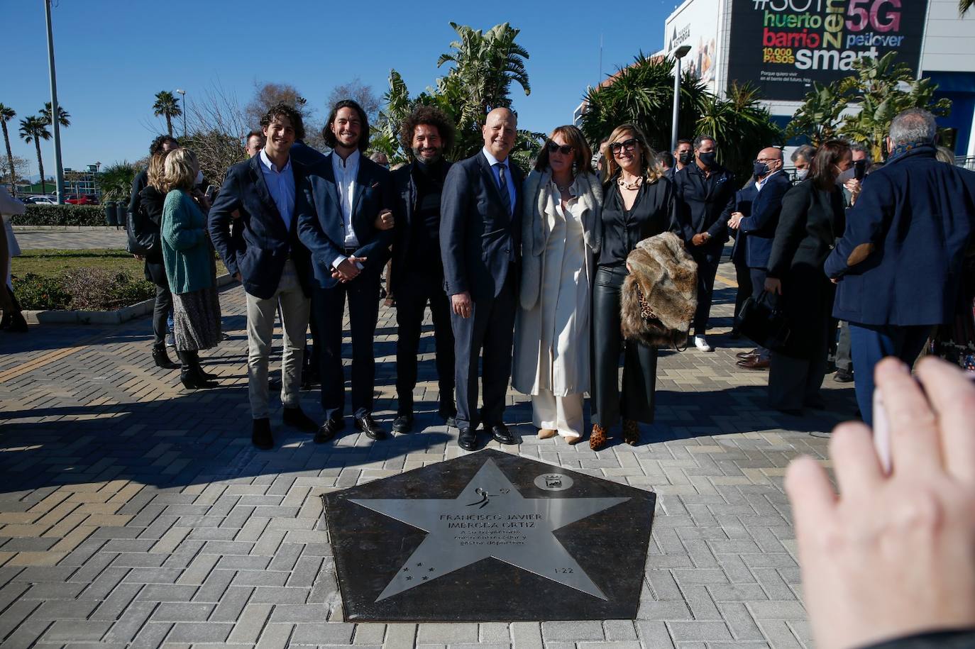 El galardón queda para el recuerdo de un modo físico en la calzada de la calle Alicia Larrocha, junto al Martín Carpena y el estadio Ciudad de Málaga 