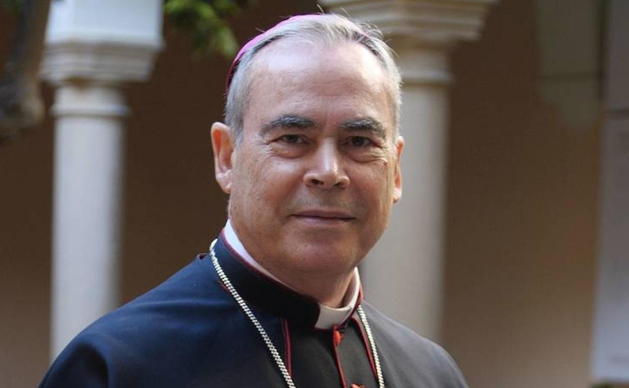 El obispo de Málaga, monseñor Jesús Catalá. 