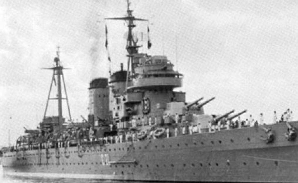 El Crucero Baleares participó en los bombardeos a la población civil durante 'la Desbandá'.