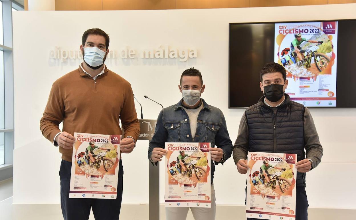 Borja Vivas, Daniel Ortiz y Cristóbal Ortega, en la presentación del circuito. 