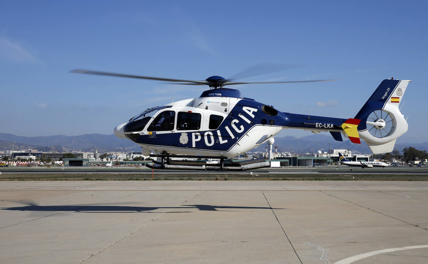 La Unidad de Medios Aéreos de la Policía Nacional creada en Málaga en el 86 cuenta con su helicóptero y un equipo de drones para perseguir la delincuencia