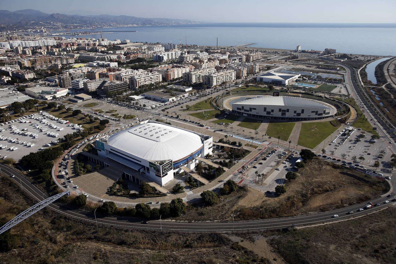 La Unidad de Medios Aéreos de la Policía Nacional creada en Málaga en el 86 cuenta con su helicóptero y un equipo de drones para perseguir la delincuencia