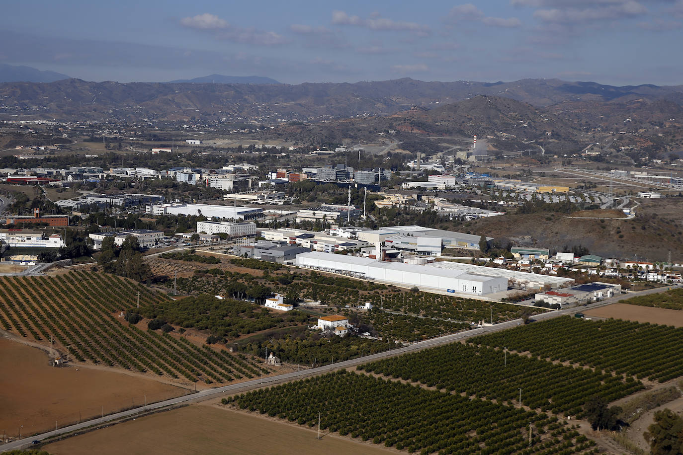 La Unidad de Medios Aéreos de la Policía Nacional creada en Málaga en el 86 cuenta con su helicóptero y un equipo de drones para perseguir la delincuencia
