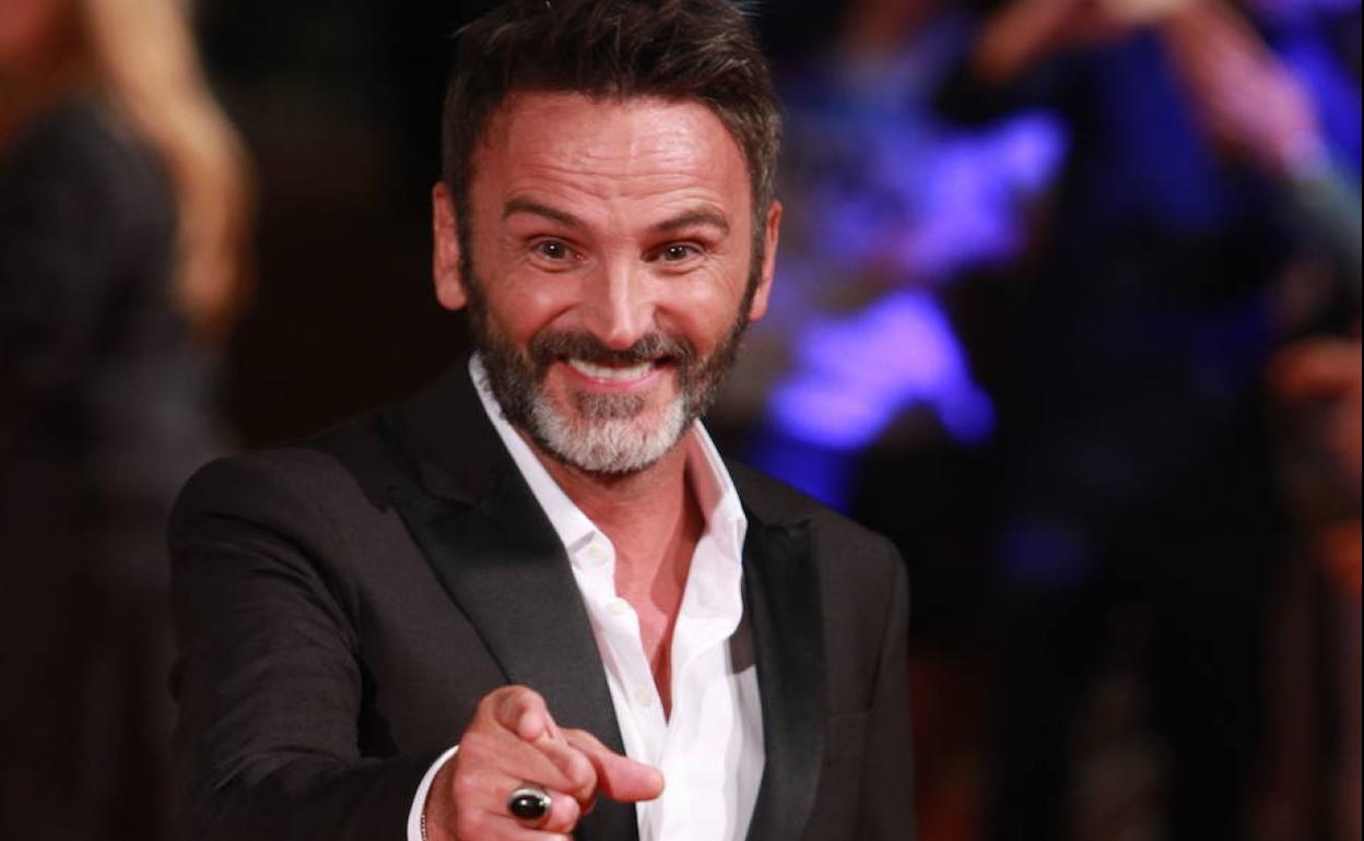 El actor Fernando Tejero protagoniza 'La piel en llamas', de Martín Porras. 