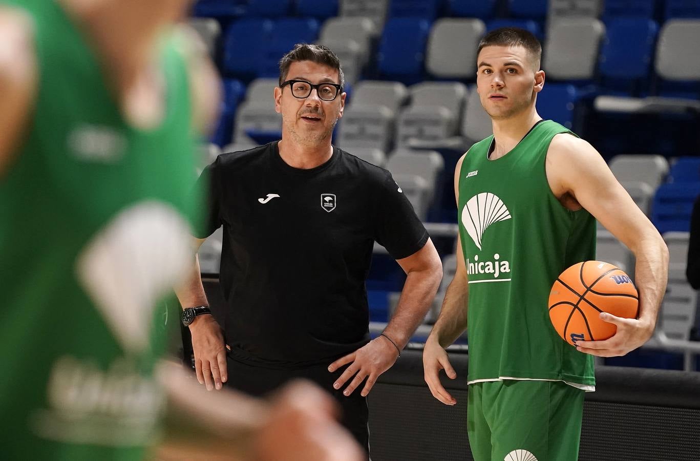 Matt Mooney se entrenó por primera vez con el Unicaja en el Palacio de los Deportes. 