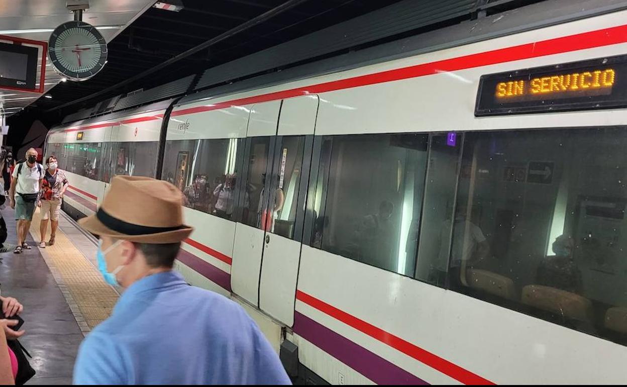 Imagen de archivo de un tren cancelado del Cercanías de Málaga 