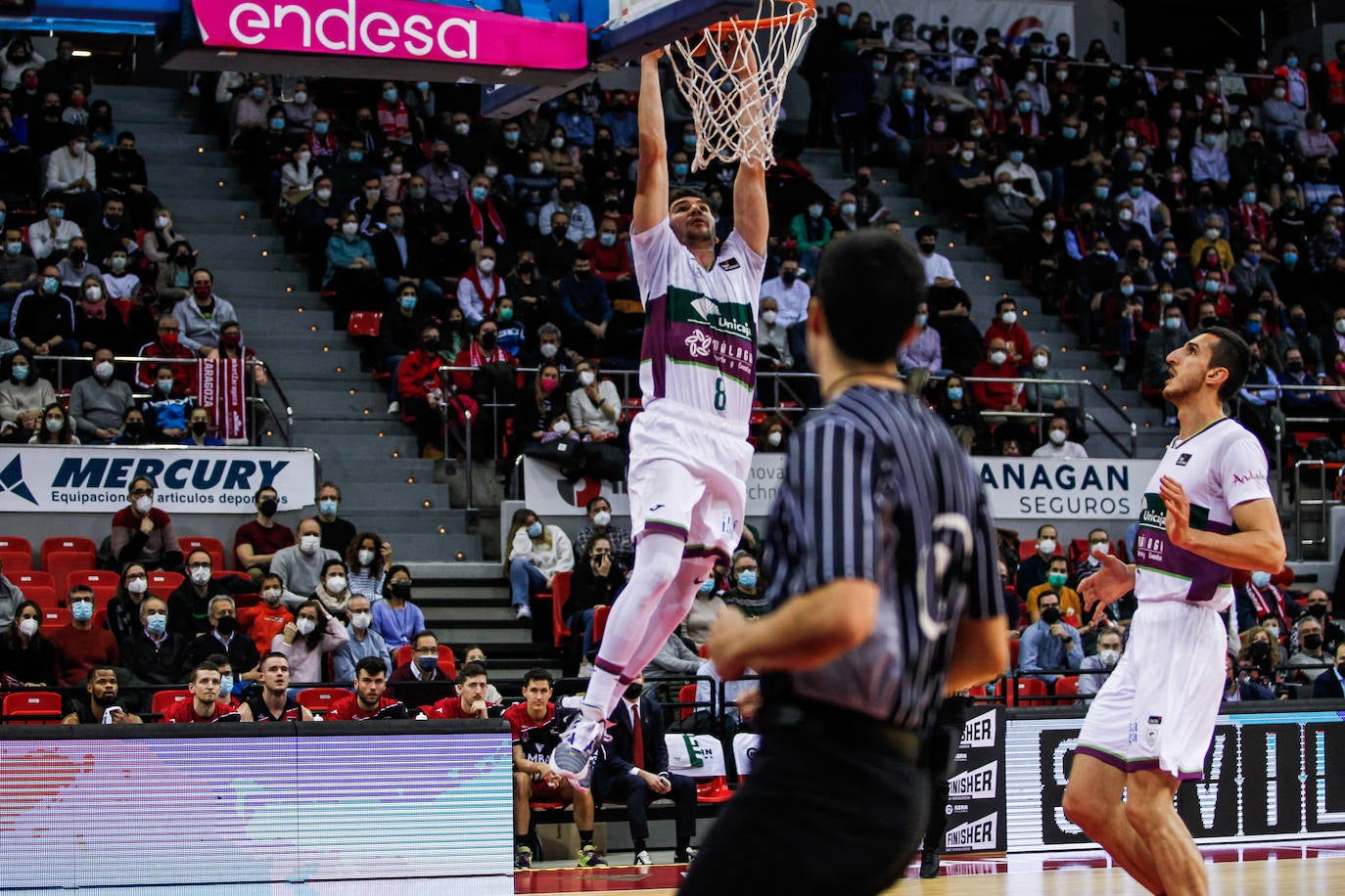 El Unicaja, impotente, fue por detrás en el marcador todo el partido 