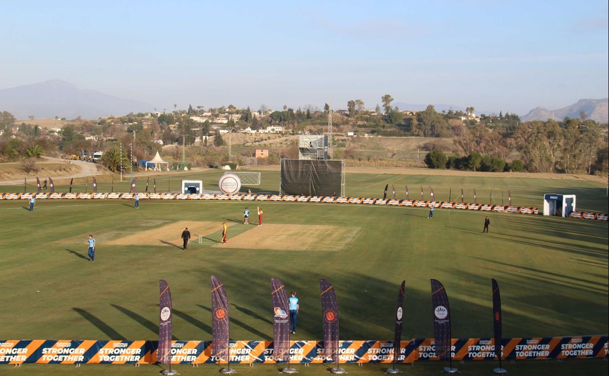 Primer partido del European Cricket League en Cártama.