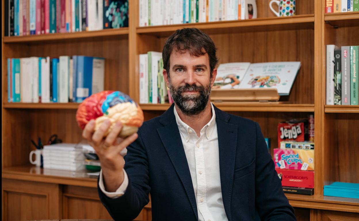 Rafa Guerrero, psicoterapeuta especializado en emociones, TDAH y apego, en una imagen de archivo. 