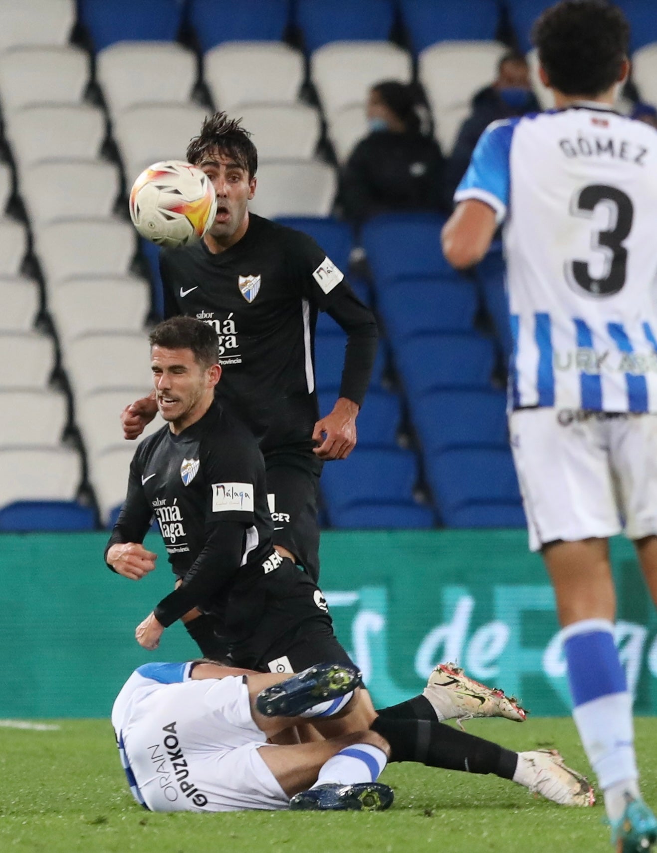 Sin energía ni actitud ni respuesta desde el banquillo, concedió un 2-0 a la Real B y después quiso mejorar su imagen, pero sin pegada