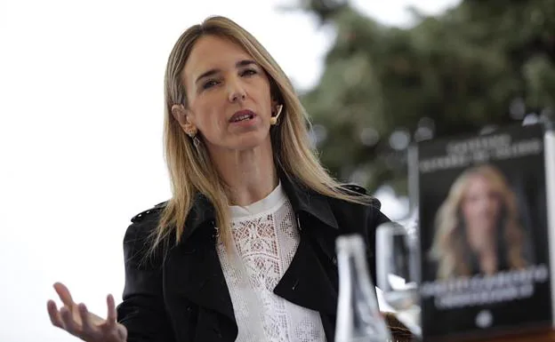 Cayetana Álvarez de Toledo: «La Junta Directiva del PP tiene la obligación moral y política de convocar un congreso extraordinario»