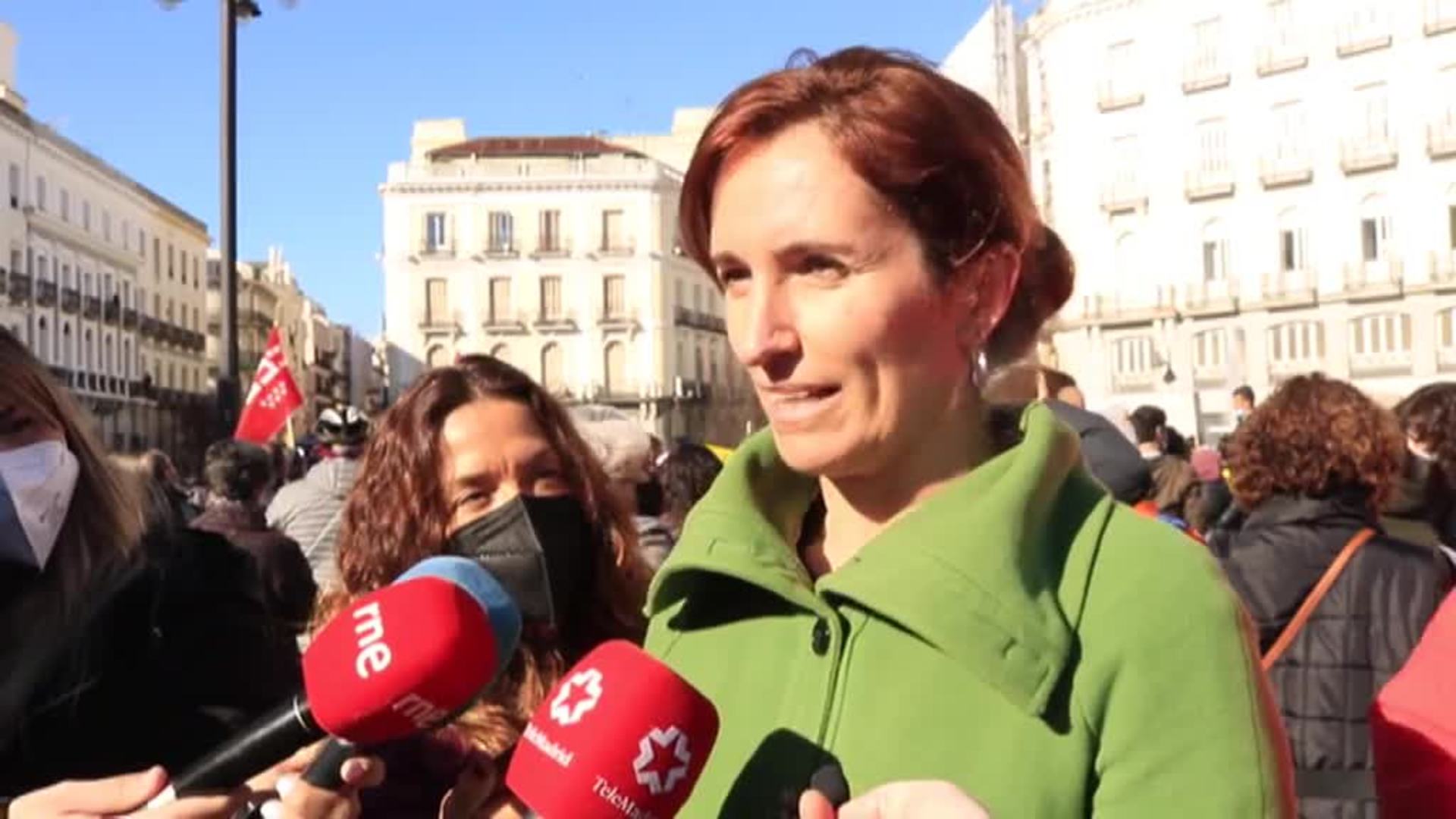 Mónica García: "Mientras España lloraba Madrid estaba haciendo caja"
