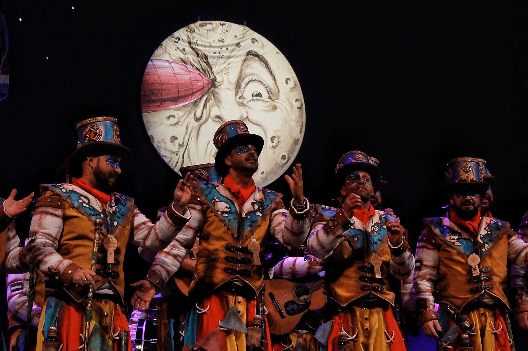 Grupos de la primera semifinal del COAC Málaga en el Teatro Cervantes