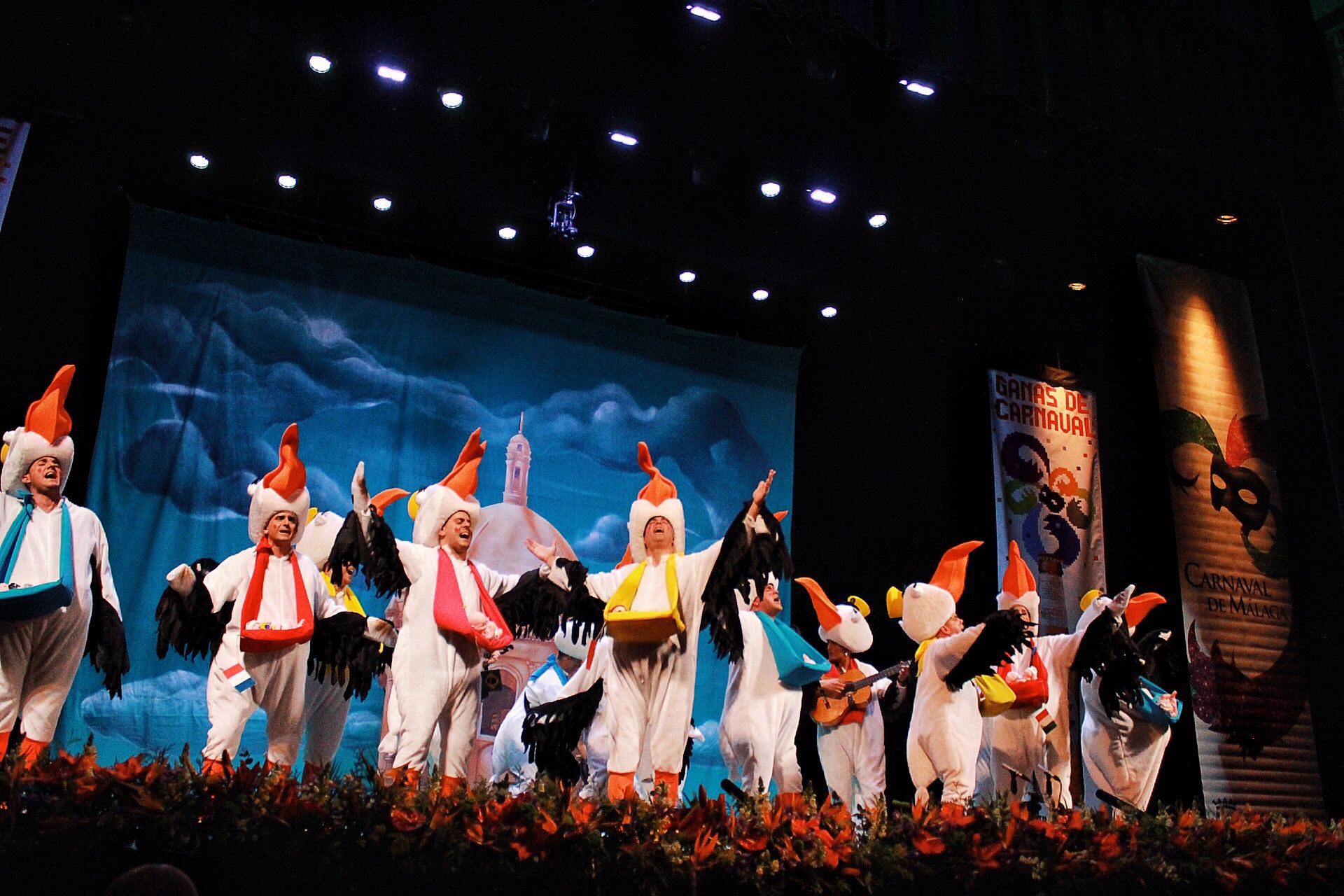 Grupos de la primera semifinal del COAC Málaga en el Teatro Cervantes