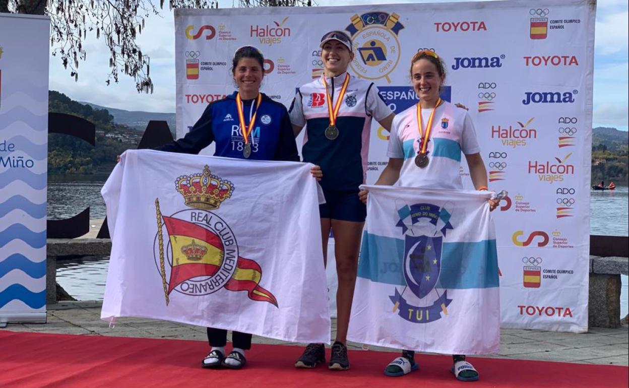 Natalia de Miguel, subcampeona de España de fondo en skiff