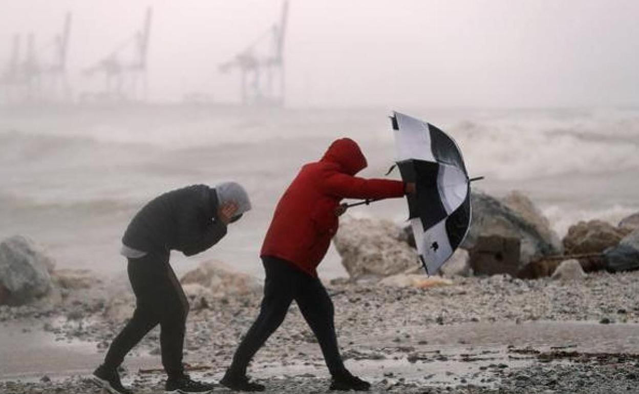 Aemet: Málaga activa el plan de emergencia municipal ante el aviso naranja por fenómenos costeros