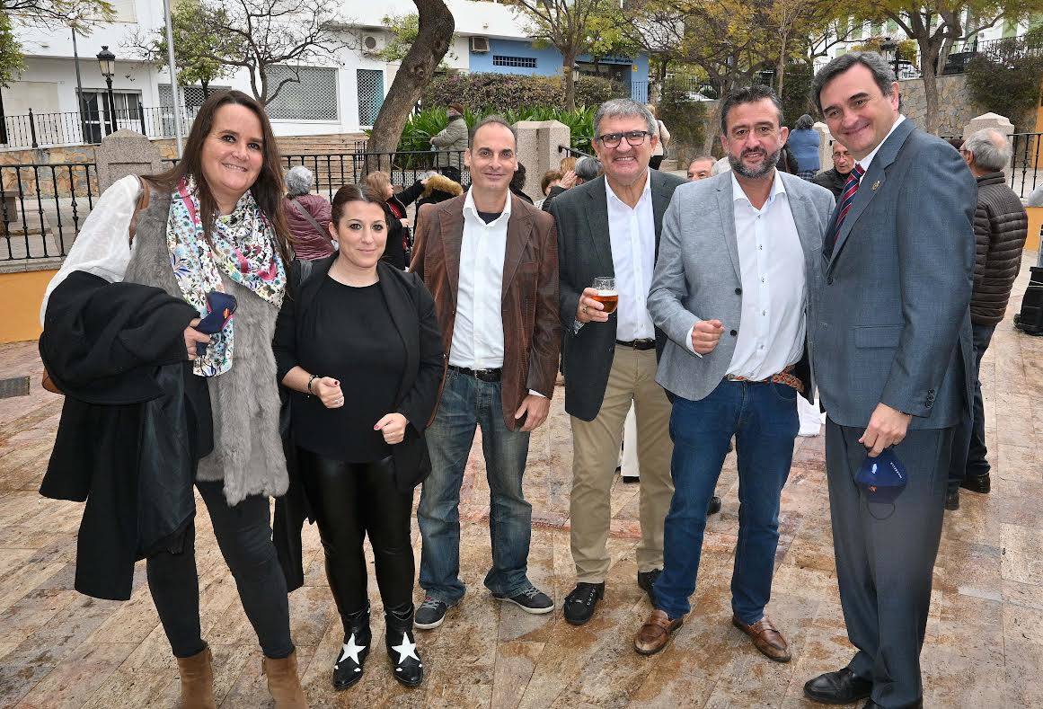 Reciben el reconocimiento el doctor Antonio Díaz Roca, las Hermanas de María Auxiliadora y a la institución benéfica Bancosol