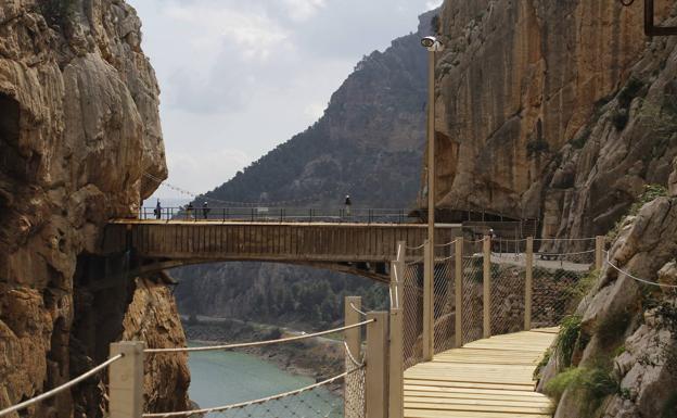 El Desfiladero de los Gaitanes se ha puesto aún más en valor con el Caminito del Rey. 