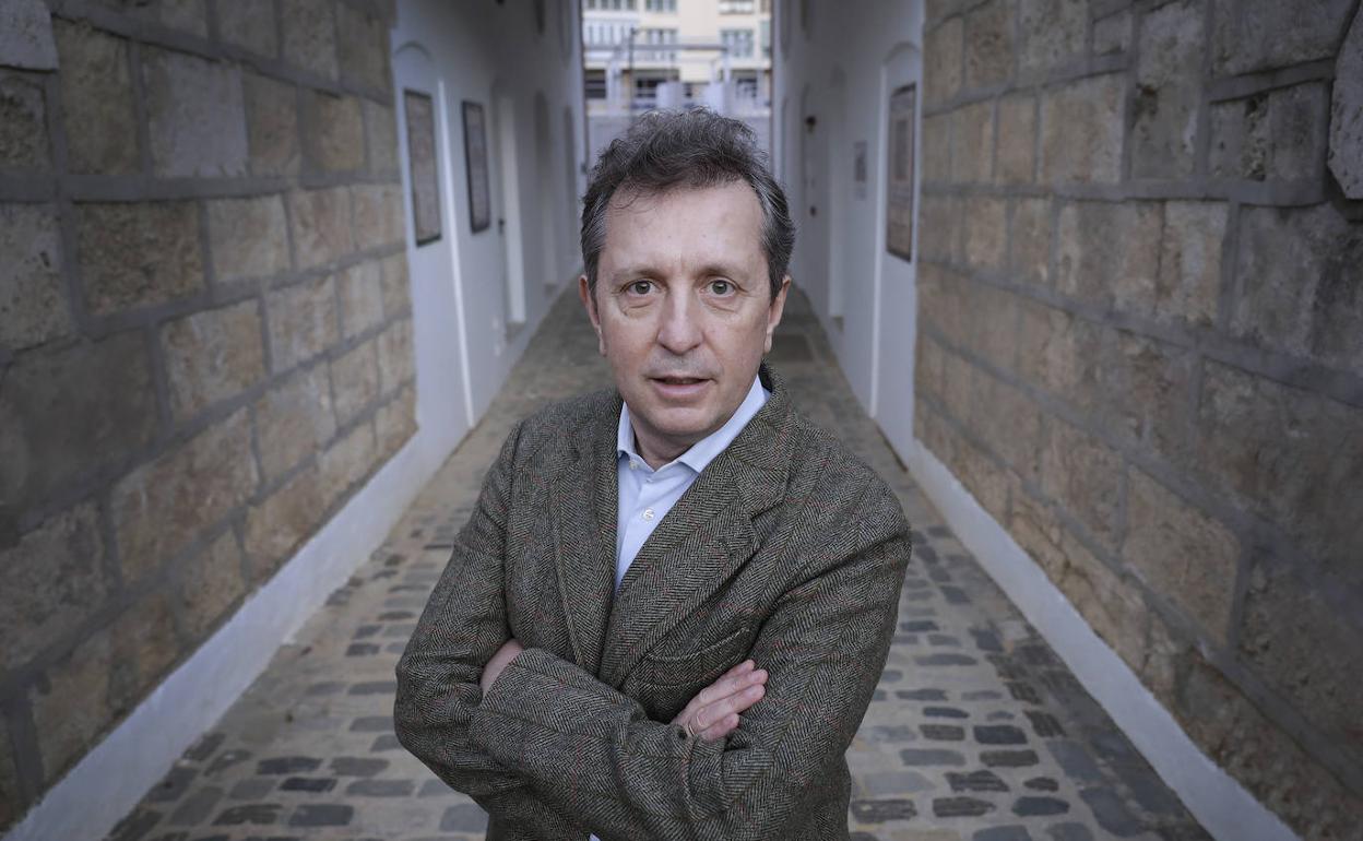 Javier Cremades, en el interior de la plaza de Toros de la Malagueta.