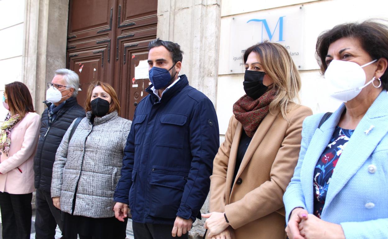 Daniel Pérez, Fuensanta Lima y Antonia García, entre otros. 