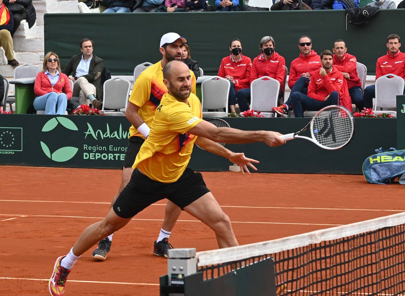 Davidovich y Martínez se enfrentan a Rumanía en el partido de dobles celebrado este sábado 5 de marzo en Marbella.