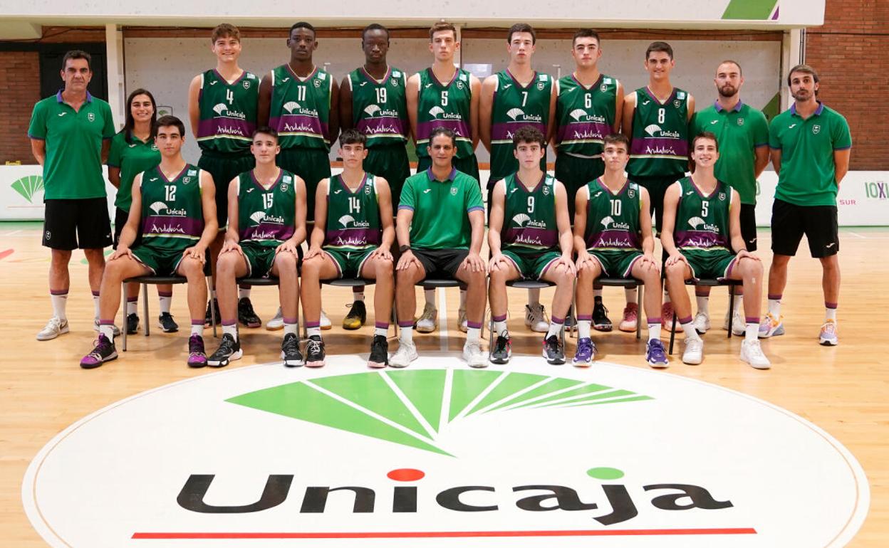 La plantilla del equipo EBA del Unicaja de esta temporada.