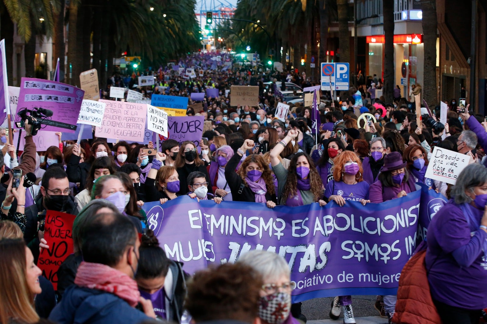 En el caso de Málaga, el lema de la concentración es 'El feminismo es abolicionista'