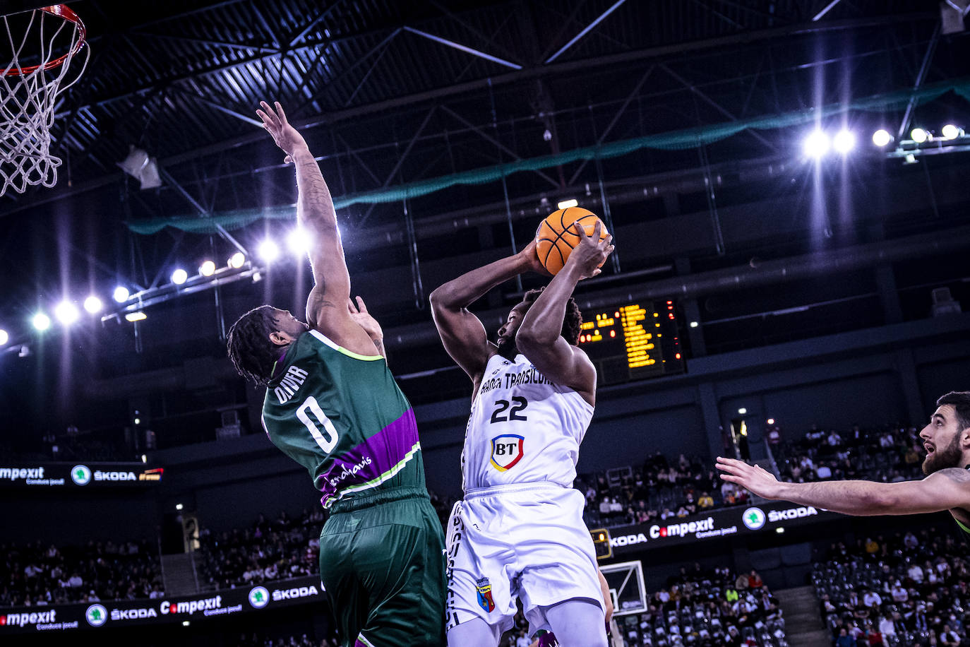 Fotos: Las mejores imágenes de la victoria del Unicaja en la cancha del Cluj (70-86)