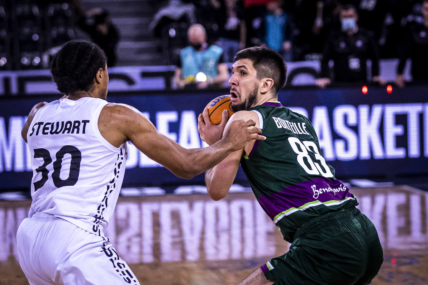 Fotos: Las mejores imágenes de la victoria del Unicaja en la cancha del Cluj (70-86)