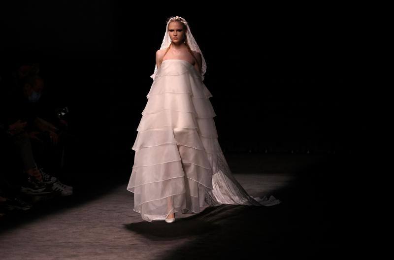 La firma Ynésuelves se ha estrenado en la MBFWMadrid.