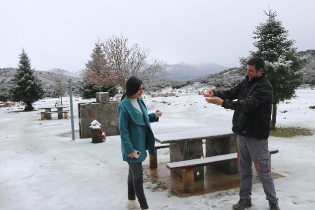 El paso de la borrasca Celia deja nieve y lluvia en distintos puntos de la provincia malagueña. El paso de la borrasca Celia deja nieve y lluvia en distintos puntos de la provincia malagueña. Acceso al parque Sierra de las Nieves