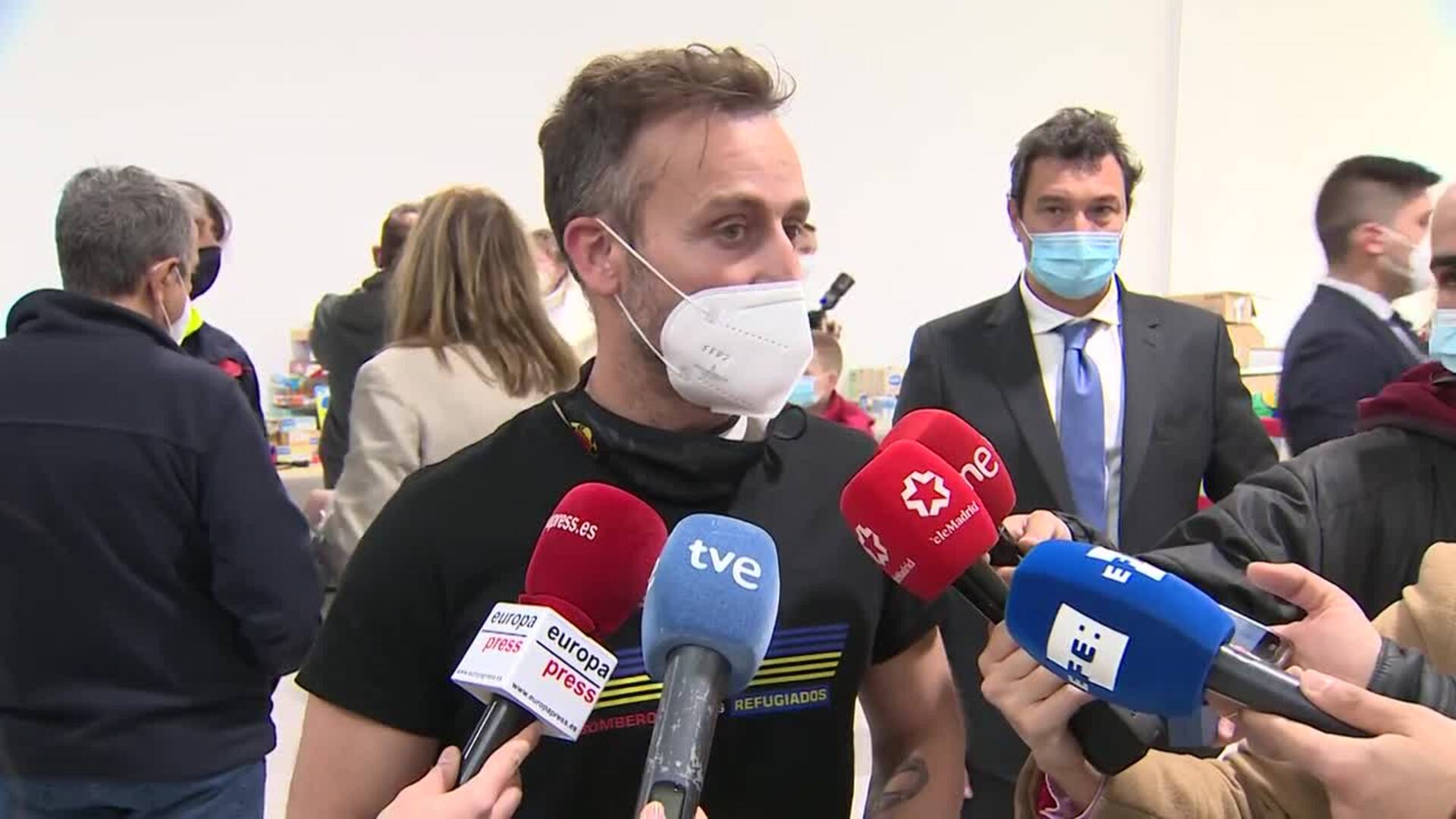 Bomberos de Madrid recién llegados de Cracovia: "Al llegar encontramos mucho miedo"