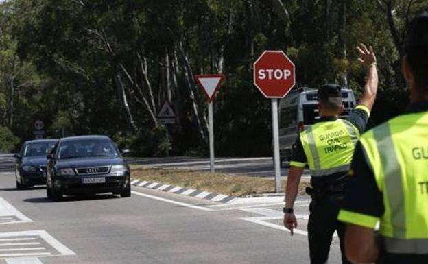 DGT: Nueva ley de Tráfico: Estas son las multas e infracciones que te quitan más puntos desde hoy