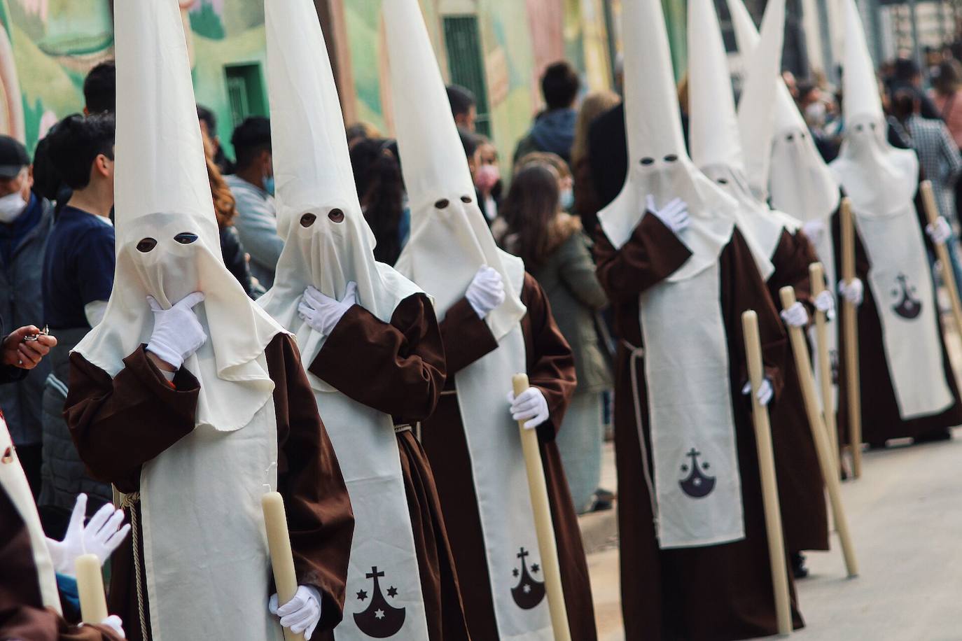 Lágrimas del Carmen y Nuestra Señora del Sol desfilaron por sus barrios