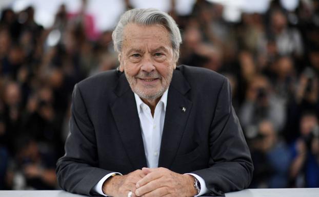 Alain Delon recibió la Palma de Oro honorífica en Cannes en 2019.