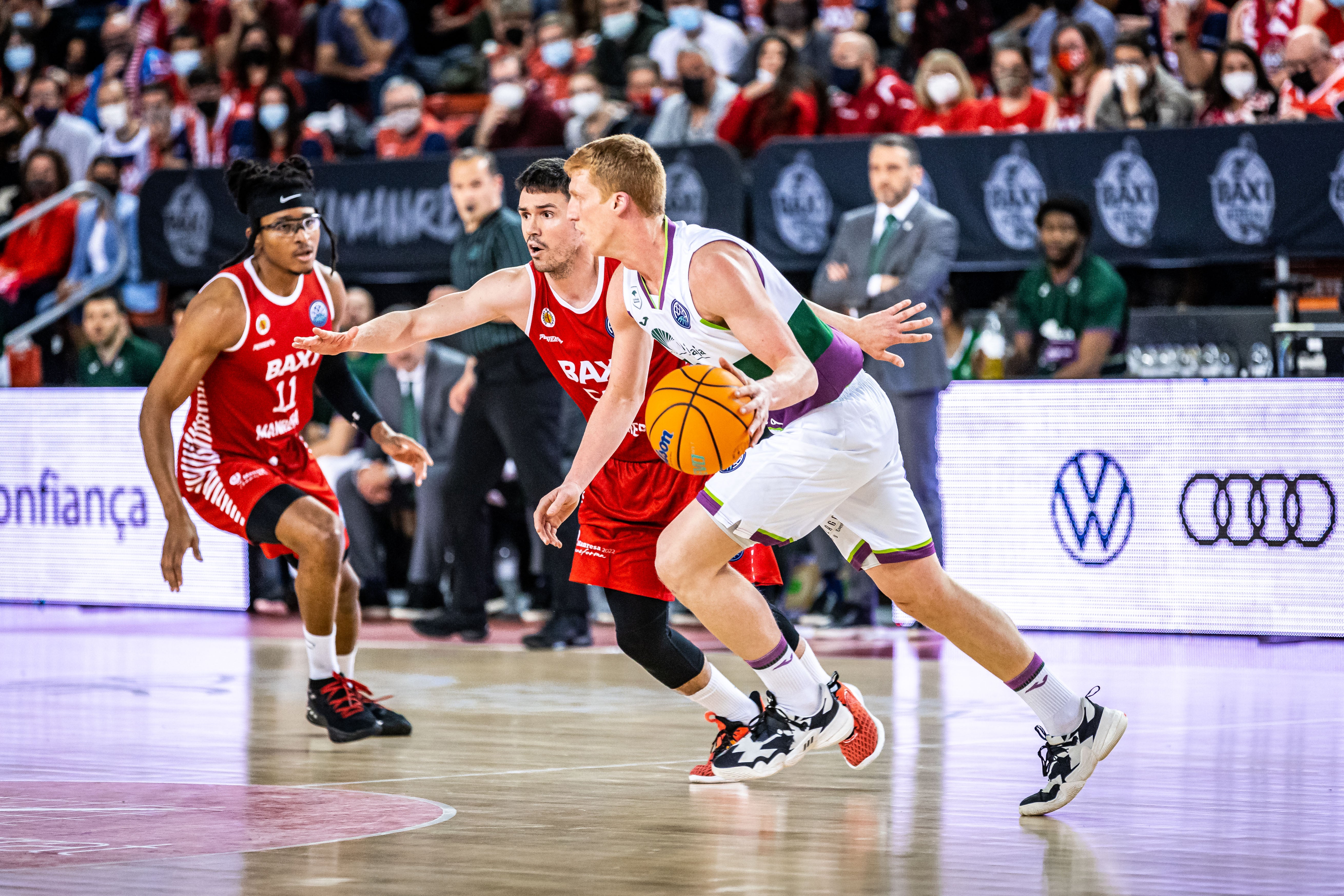 Fotos: El Manresa-Unicaja, en imágenes