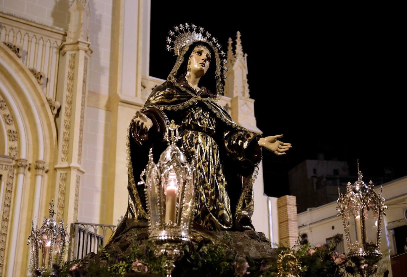 Traslado de los titulares de la Soledad de San Pablo este Viernes de Dolores