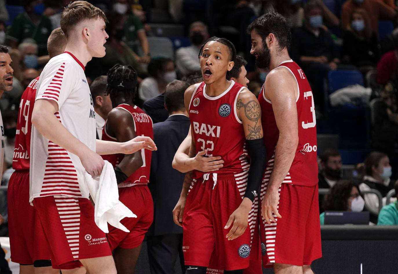 Derrota en casa del Unicaja ante el Baxi Manresa en la BCL. 