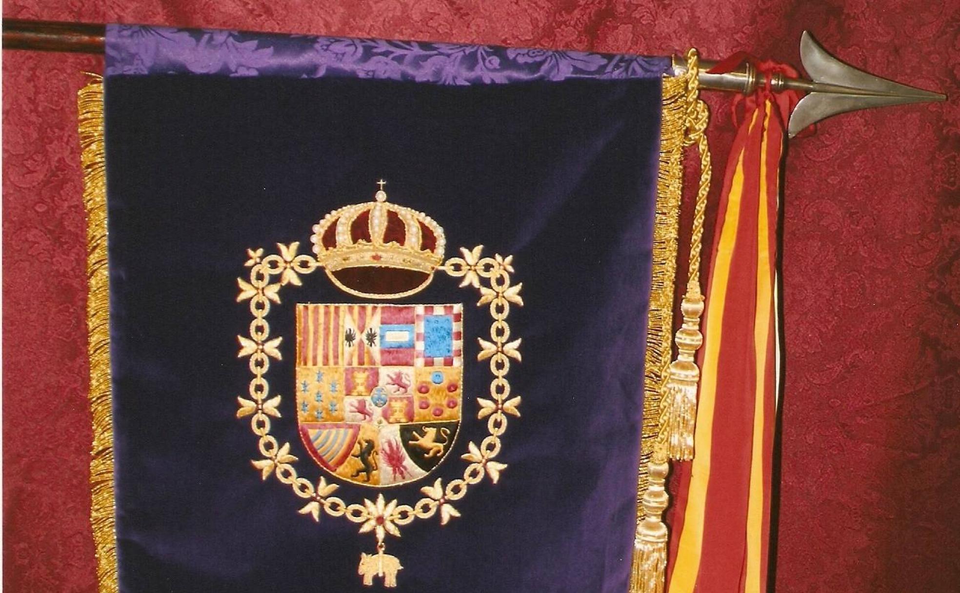 El Pendón Morado de Castilla: 100 años procesionando en la Archicofradía de la Sangre de Málaga