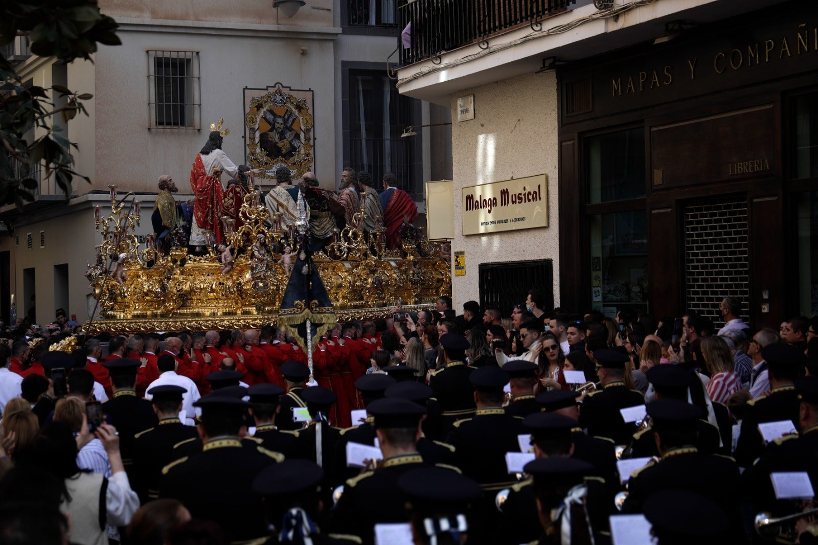 Las mejores imágenes de las cofradías del Jueves Santo 2022 en Málaga