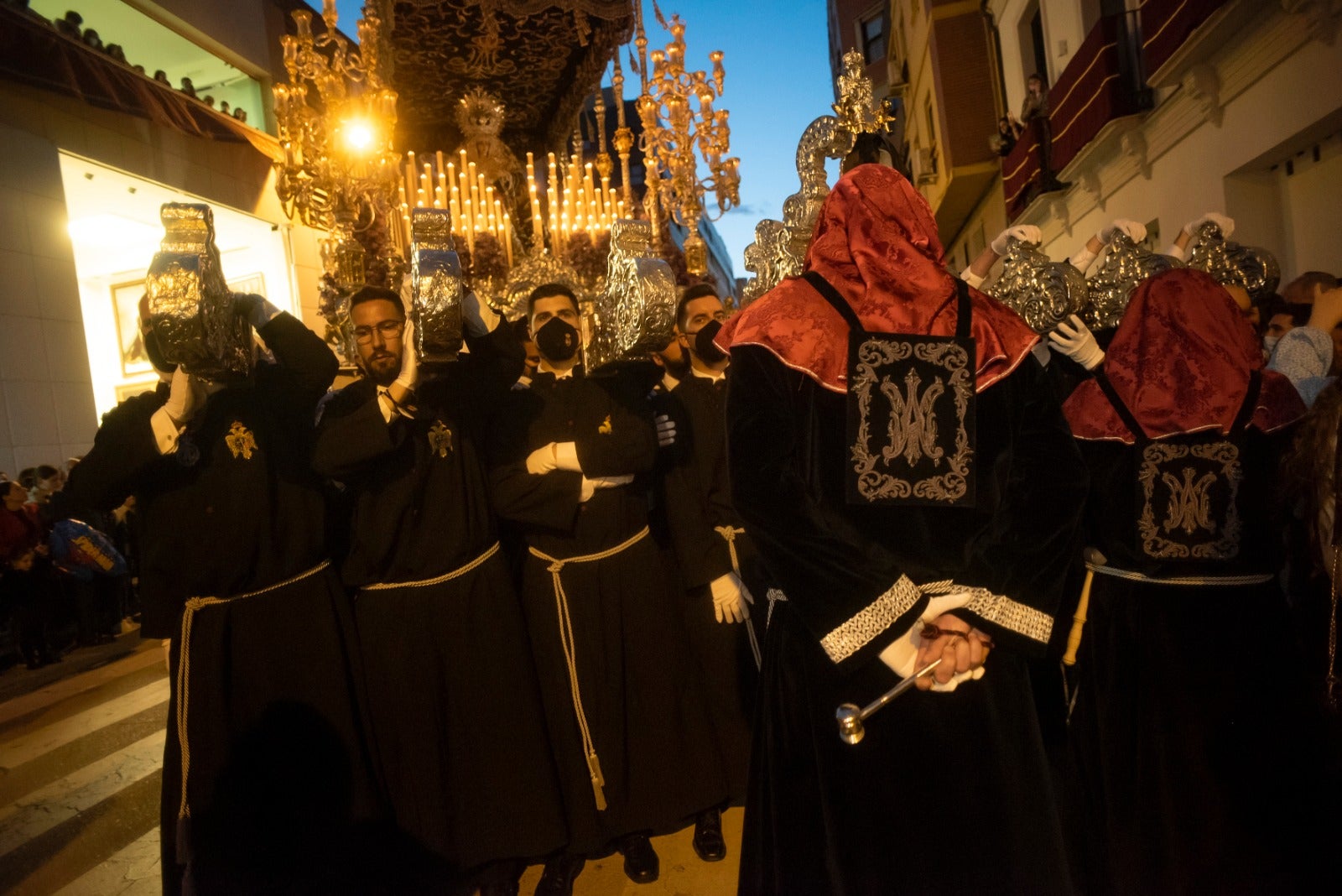 Las mejores imágenes de las cofradías del Jueves Santo 2022 en Málaga