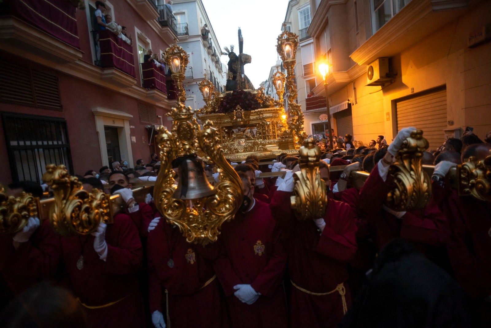 Las mejores imágenes de las cofradías del Jueves Santo 2022 en Málaga