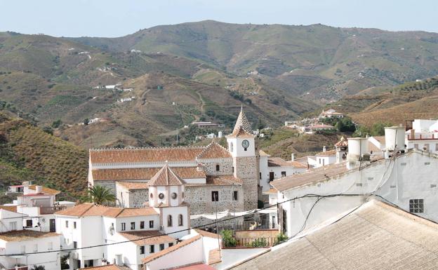 La iglesia de Nuestra Señora del Rosario es una de las visitas obligadas en este pueblo. 