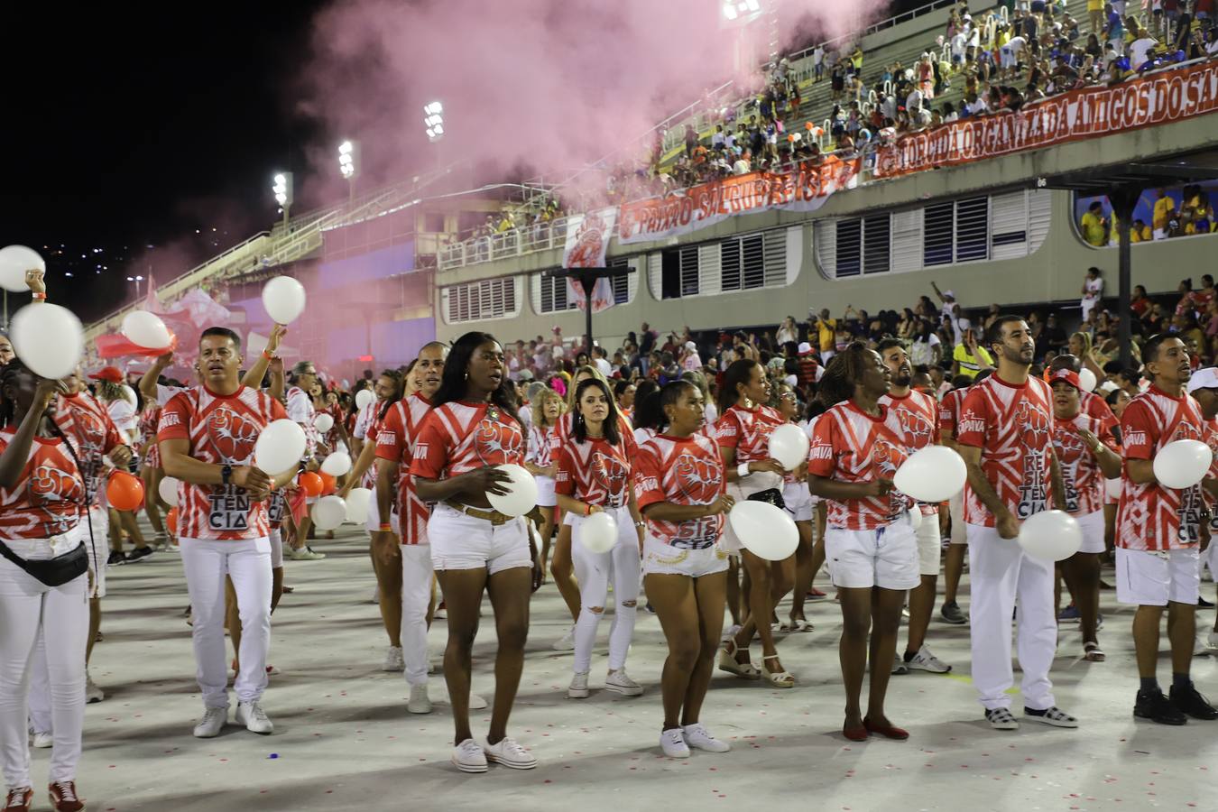 El Carnaval vuelve a Río de Janeiro tras dos años sin celebrarse por el covid